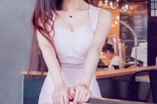 震惊！卢昱晓因片场不当行为塌房网友热议职业素养问题